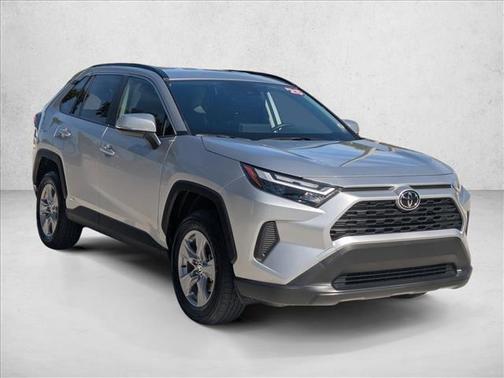 2025 Toyota RAV4 Hybrid LE