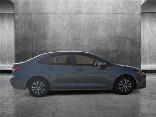 2022 Toyota Corolla Hybrid LE