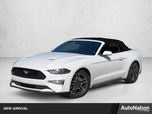 2022 Ford Mustang EcoBoost