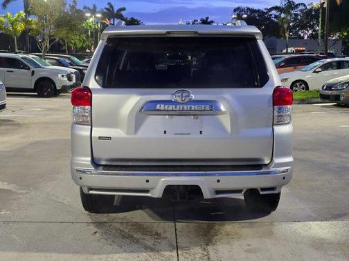 Classic Silver Metallic 2012 Toyota 4Runner SR5