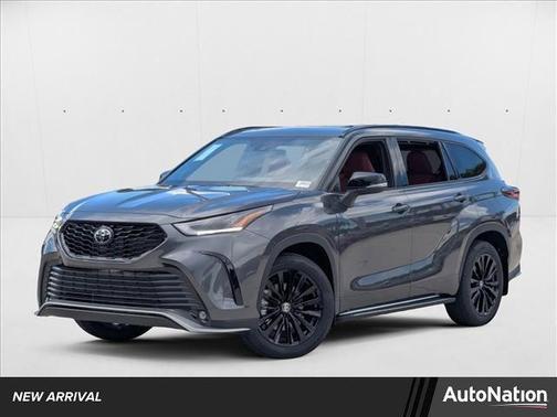 2025 Toyota Highlander XSE