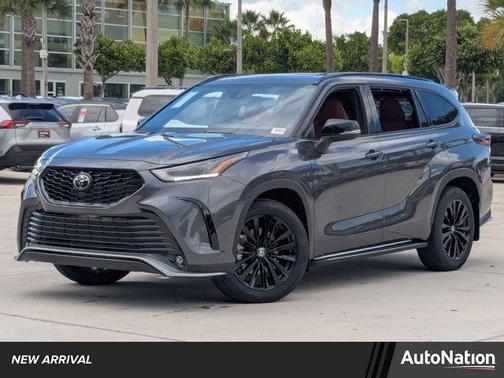 2025 Toyota Highlander XSE