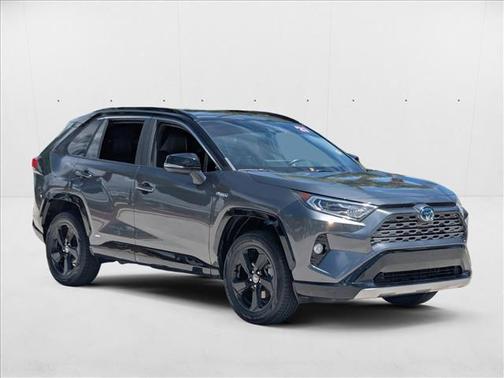 2021 Toyota RAV4 Hybrid SE