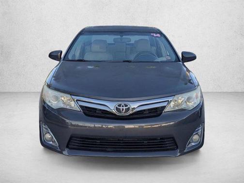 Magnetic Gray Metallic 2014 Toyota Camry XLE