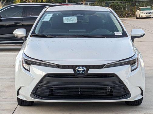 2025 Toyota Corolla Hybrid LE