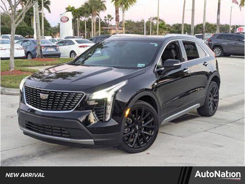 2021 Cadillac XT4 Premium Luxury
