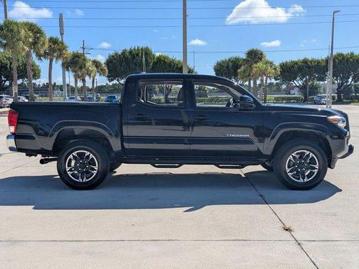 2016 Toyota Tacoma SR5