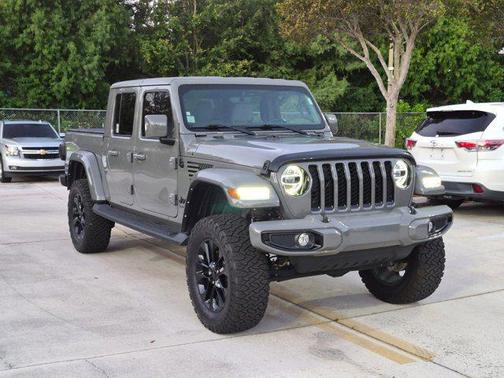 Sting-Gray Clearcoat 2022 Jeep Gladiator High Altitude 4x4