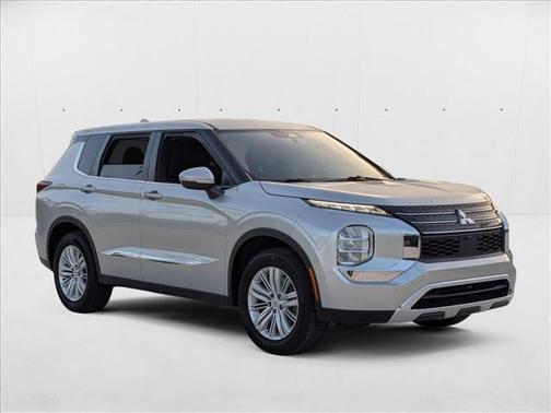 2022 Mitsubishi Outlander ES 2.5 2WD