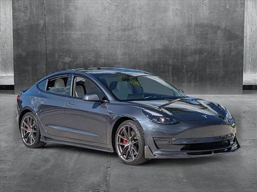 2023 Tesla Model 3 Performance