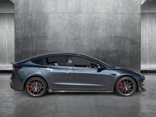 2023 Tesla Model 3 Performance