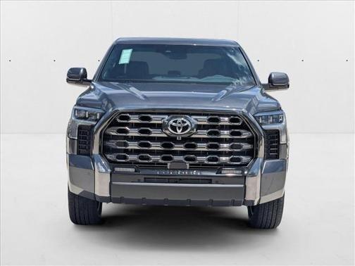 2025 Toyota Tundra Hybrid Platinum
