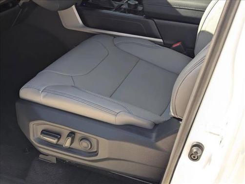 Ice Cap 2026 Toyota Tundra SR5
