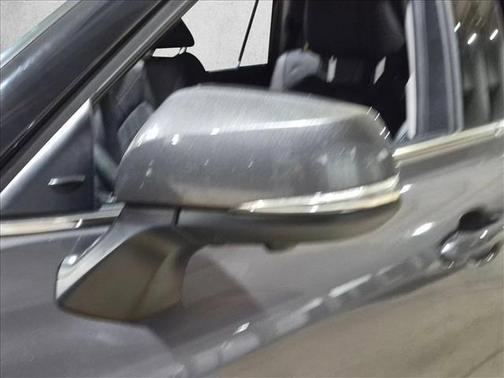 Magnetic Gray Metallic 2024 Toyota Highlander Hybrid Platinum