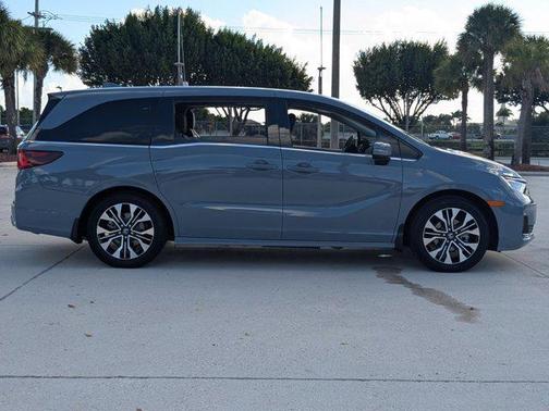 2025 Honda Odyssey Elite