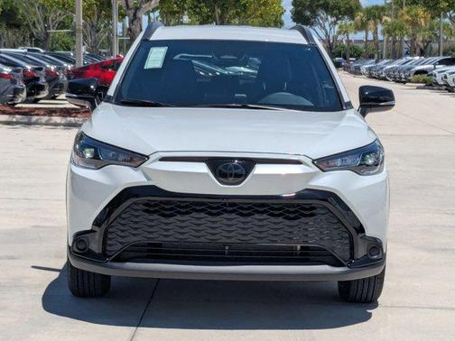 2025 Toyota Corolla Hybrid SE