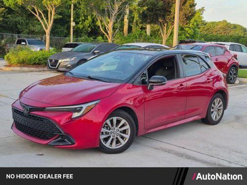 Finish Line Red/Midnight Black Metallic 2024 Toyota Corolla SE