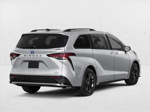 2025 Toyota Sienna XSE 7 Passenger