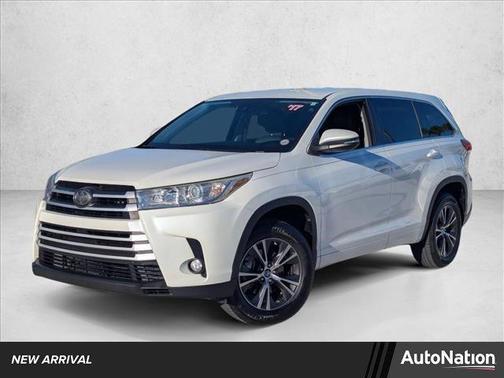 2017 Toyota Highlander LE Plus