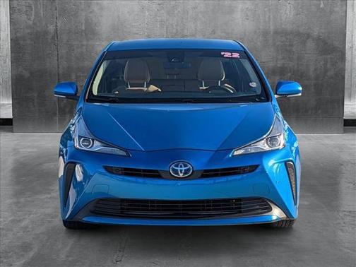 2022 Toyota Prius LE