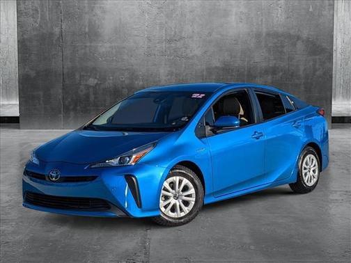 2022 Toyota Prius LE