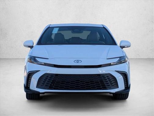 Ice Cap 2026 Toyota Camry SE