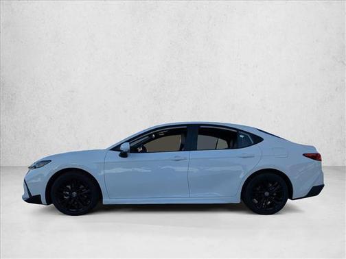 Ice Cap 2026 Toyota Camry SE