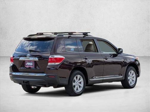 2011 Toyota Highlander SE