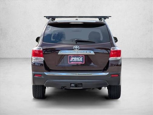 2011 Toyota Highlander SE