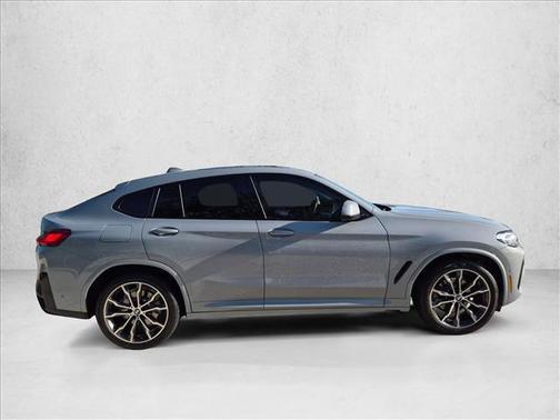 Dark Graphite Metallic 2022 BMW X4 xDrive30i