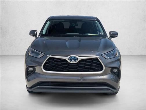 Magnetic Gray Metallic 2023 Toyota Highlander Hybrid LE