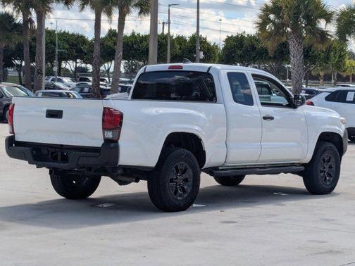 2019 Toyota Tacoma SR