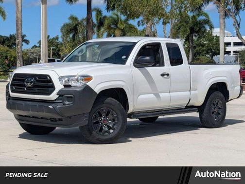 2019 Toyota Tacoma SR