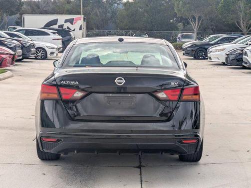 2021 Nissan Altima 2.5 SV