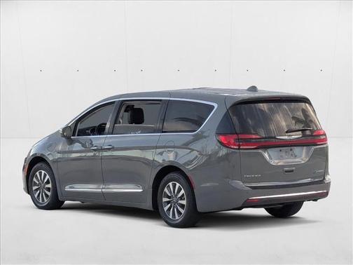 2022 Chrysler Pacifica Hybrid Limited