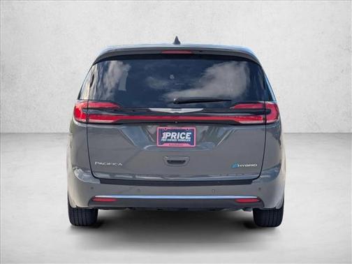 2022 Chrysler Pacifica Hybrid Limited