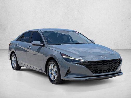 Electric Shadow 2022 Hyundai ELANTRA SE