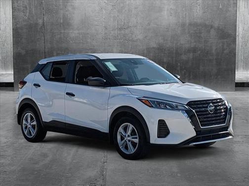 2021 Nissan Kicks S