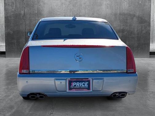 2009 Cadillac DTS 1SB