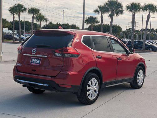 2017 Nissan Rogue S