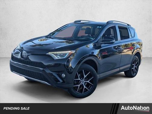 2017 Toyota RAV4 SE