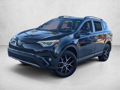 2017 Toyota RAV4 SE