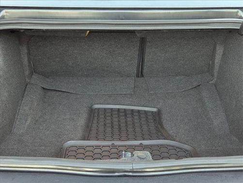 Pitch Black Clearcoat 2016 Dodge Challenger SXT