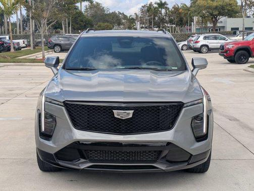 2024 Cadillac XT4 Sport