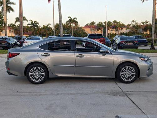 2016 Lexus ES 350 Base