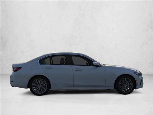 2024 BMW 330 330i