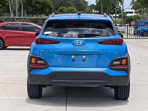 2018 Hyundai KONA SEL