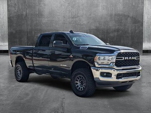 2022 RAM 2500 Big Horn Crew Cab 4x4 6'4' Box