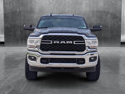 2022 RAM 2500 Big Horn Crew Cab 4x4 6'4' Box