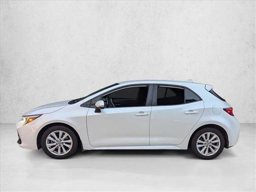 Ice Cap 2023 Toyota Corolla SE